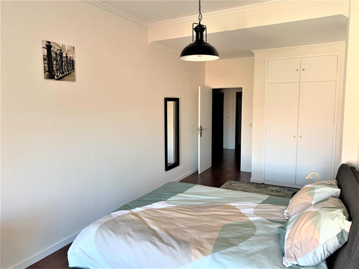 Charm City Center Apt 140M2 & Free Parking Apartment บรากา ภายนอก รูปภาพ