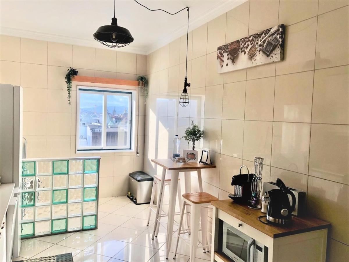 Charm City Center Apt 140M2 & Free Parking Apartment บรากา ภายนอก รูปภาพ